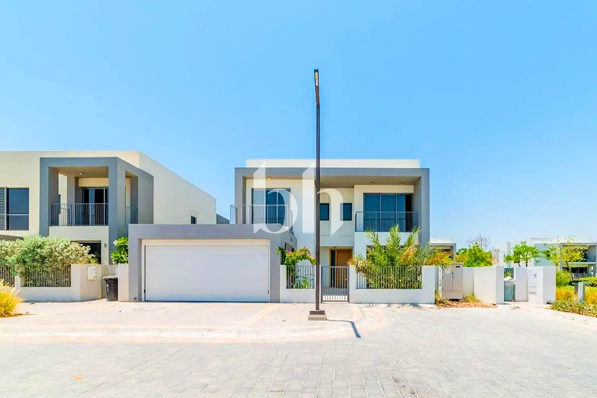 Prime location | Vacant now | Fully Furnished
