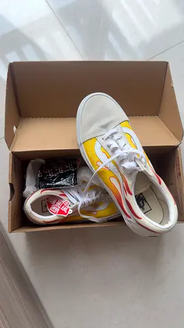 Vans shoes