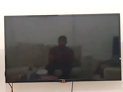 LG TV 47"