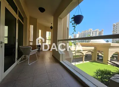 Vacant on Transfer | Beach Club | Maids Room