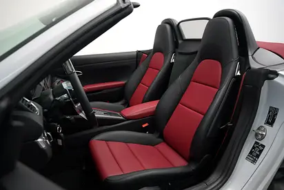 صورة 9 لـ 2024 Porsche 718