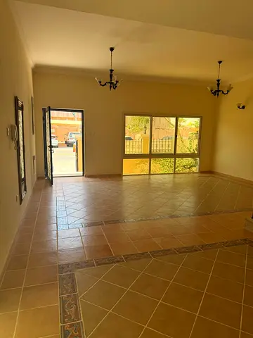 Just listed/3BR + Maid's Villa / Shared Pool/ Exclusive Compound / Prime Mirdif Location
