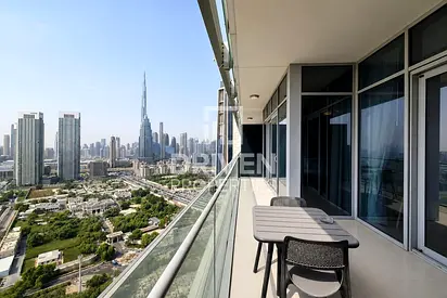Vacant | Spacious Apt and Fully Furnished