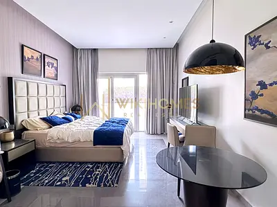 Spacious Studio | High-End Furniture | Balcony