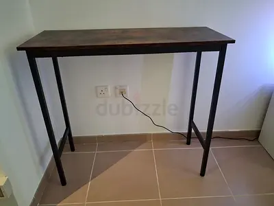 Bar table