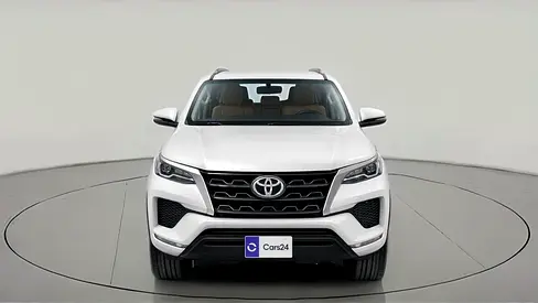 2023 Toyota FORTUNER — фото 2