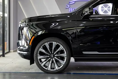 2025 Cadillac ESCALADE 缩略图 9