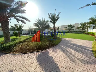 CONTEMPORARY | SHARED POOL+GYM | 4BR+MAIDS | BIG PRIVATE GARDEN