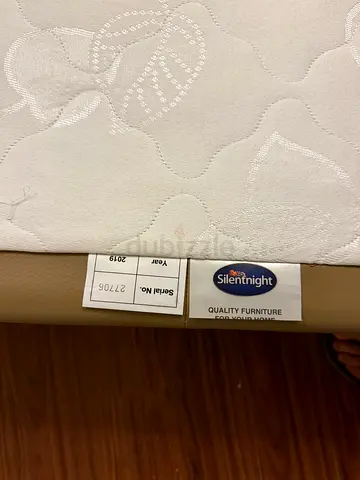 Urgent sale, Silentnight mattress with base - very good condition