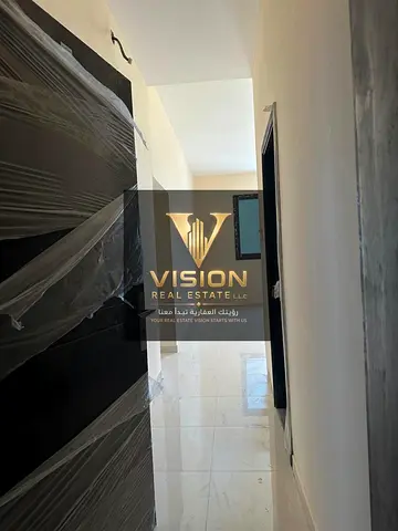 Spacious apartment for rent in Al Salamah area in a quiet location close to all services