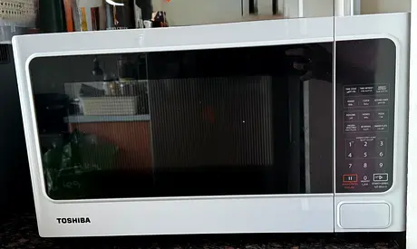 Toshiba White Microwave