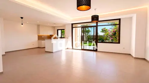 Close to pool | Landscaped | Call now
