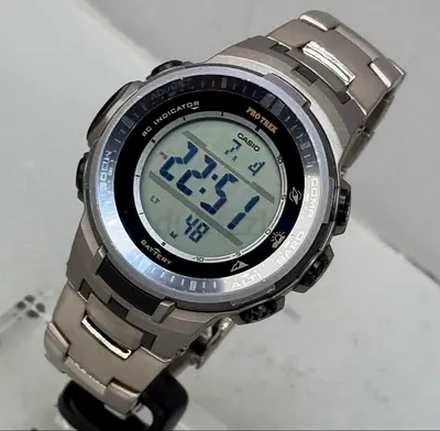 Casio Pro Trek PRW-3000T Digital Men's Watch - Titanium Bracelet, Good Working Condition same as new