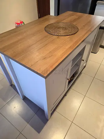 Wooden Top Kitchen Island / Kitchen Cart with Storage