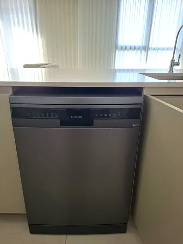 Siemens  brand latest model WiFi system  3 racks dishwasher