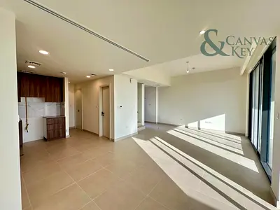 SINGLE ROW | | NEAR TO AMENITIES | SPACIOUS LAYOUT