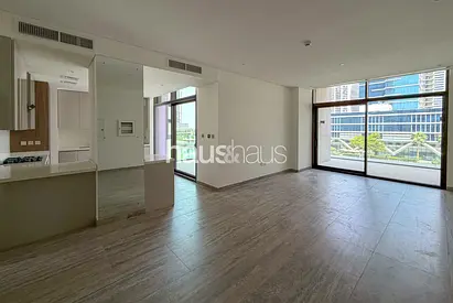 Large Simplex | Waterfront | Corner | Canal View