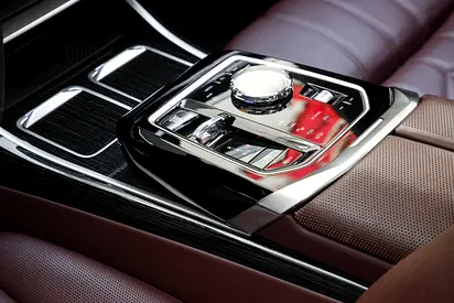 BMW 7 Series 735i, миниатюра 10