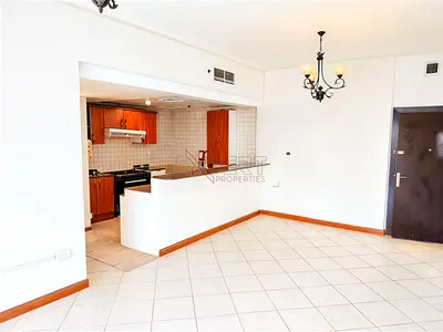 City Skyline Views | Bright & Spacious | Vacant