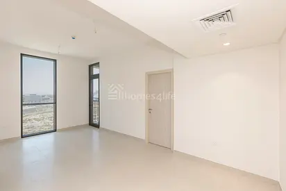 Vacant | Spectacular Unit | Spacious