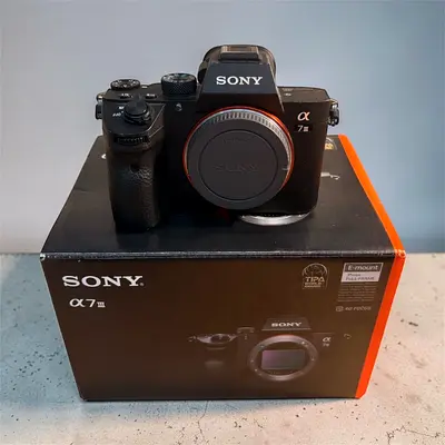 Sony Alpha a7 III Mirrorless Full-Frame Camera (Body Only) - Good Condition