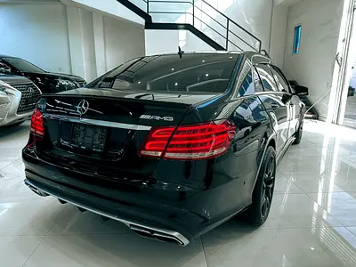 2010 Mercedes-BENZ E-CLASS 缩略图 6