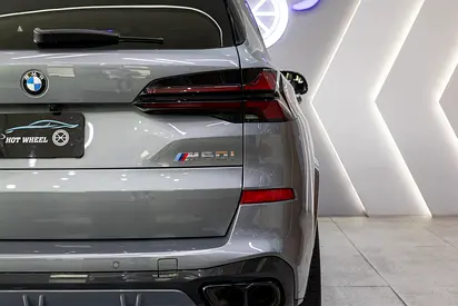 صورة 5 لـ 2025 BMW X5