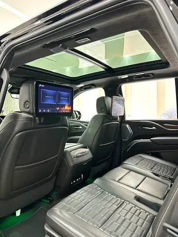 صورة مصغرة 14 لـ 2023 Cadillac ESCALADE