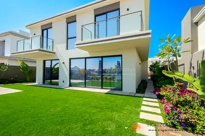 Beachfront Villa | 4 Bed + Maid | Luxury