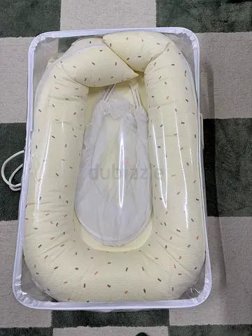 Giggles Baby Nest Bag with Mosquito Net
