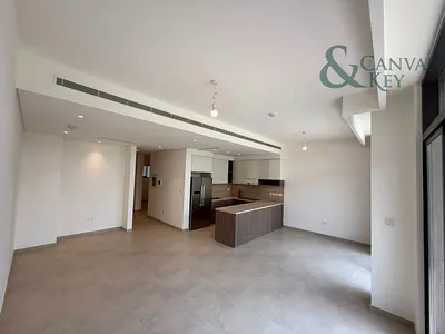 READY TO MOVE | NEAR POOL AND PARK | PRIME LOCATION