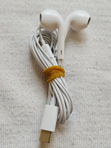 Headset iPhone 15 Pro Max Original