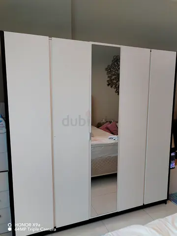White 5-Door Wardrobe with Central Mirror - Good Condition