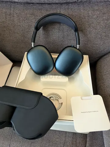 Brand New Not Used Airpods Max Usb-c midnight