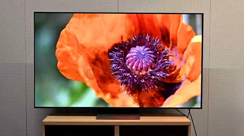 Selling my Samsung S90F OLED 65-inch
4K Smart TV in excellent condition.
The TV is like new with n