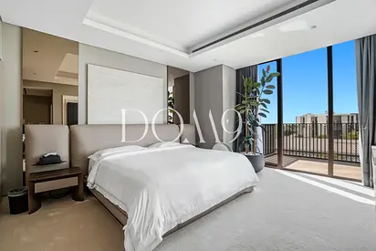 Vacant | Upgraded | Furnished | Landscaped
