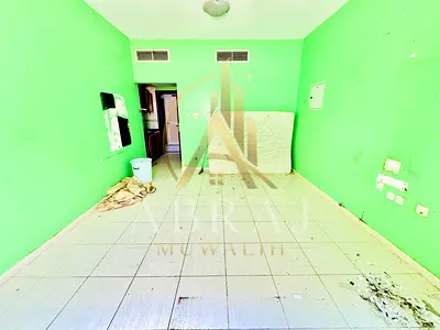 Very Big Size Studio Available for Family || Prime Location