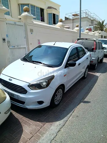Ford Figo Ambiente 2018 | GCC Specs | 5.6L/100km