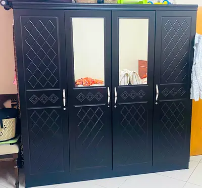 4-DOOR WARDROBE, NEWLY BOUGHT, 1.5 YEAR USED. CONDITION: NEAT & CLEAN.