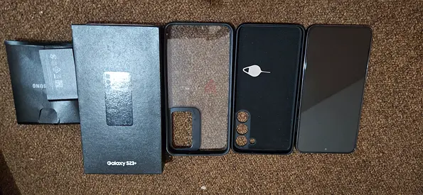 Samsung Galaxy S23 plus (with box, cases and charger) - Good condition with 2 cover cable same like