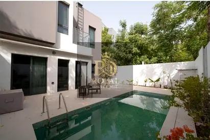 SUPER DISTRESS DEAL | FREEHOLD SEMI-DETACHED VILLA WITH PRIVATE POOL | 3 BEDROOMS + EXTRAS | PRIME