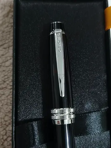 Cross Black Lacquer Fountain Pen in Presentation Box