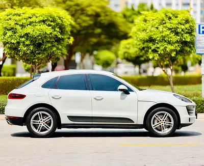 2015 Porsche MACAN photo 7