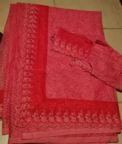 Ladies net sari with stones, underskirt and 2 blouses, as new