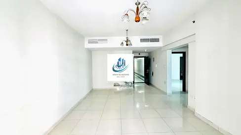 Spacious 2 bhk apartment with free parking and 1 month free