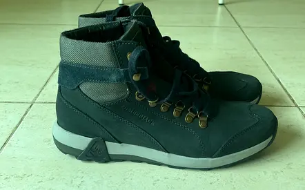 Men's dark green hiking boots, size 43 — Never Used
