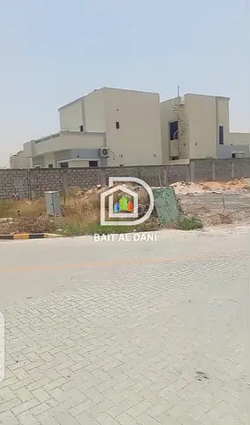 فرصة محدودة: قطعة أرض تجارية زاوية في عجمان، بالقرب من المدارس والحدائق والمراكز التجارية