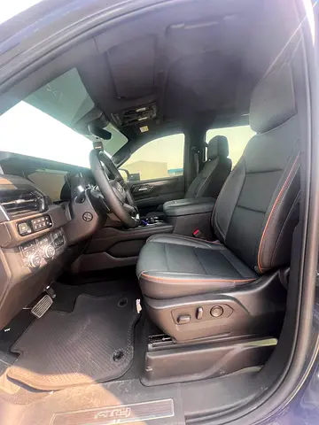 صورة 12 لـ 2025 GMC YUKON