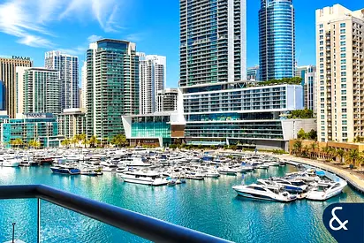 Full marina views | Vacant on transfer