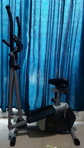 Life Gear elliptical cross trainer
